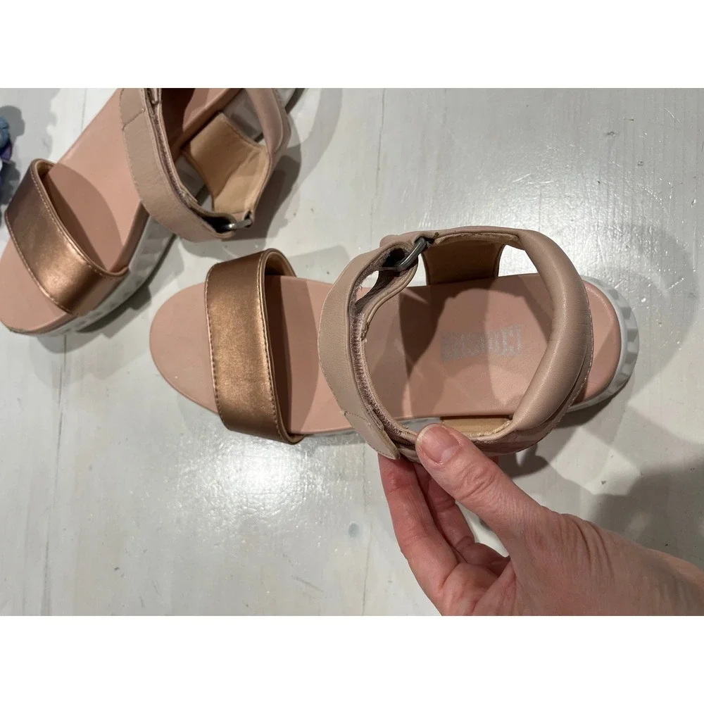 Fiesta Platform Sandals Rose Gold Straps‎ White Sole Women's Size 8M